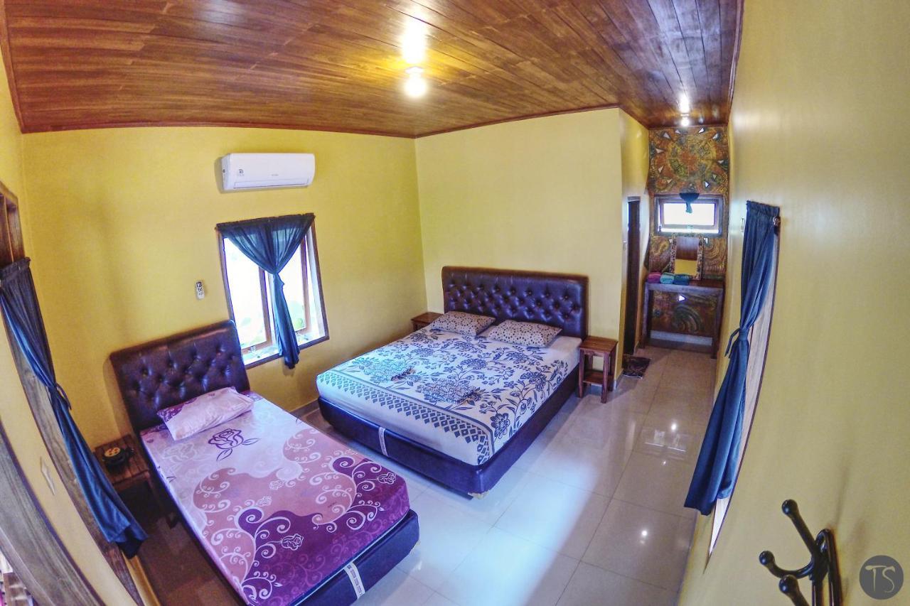 Sadati Home Stay Batukaras Exterior photo