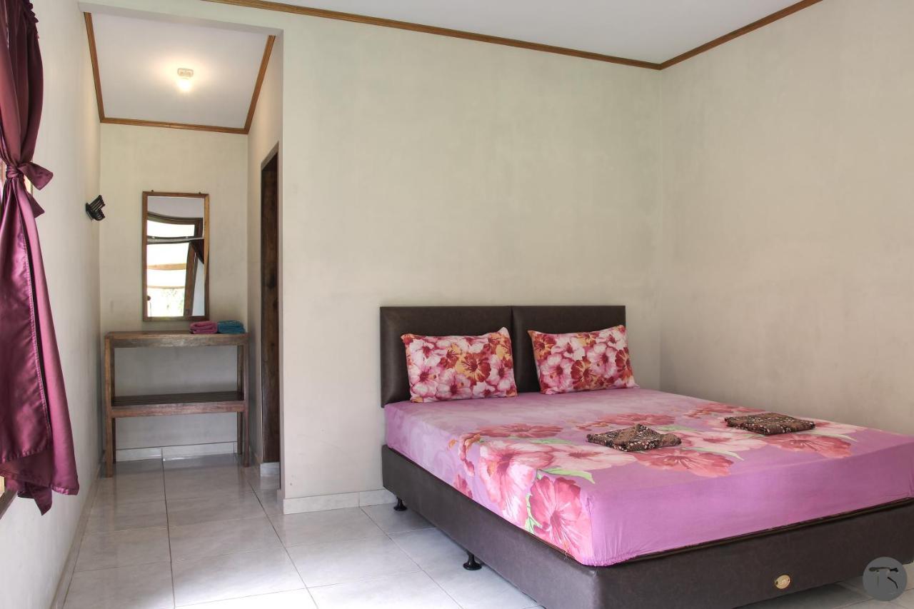 Sadati Home Stay Batukaras Exterior photo