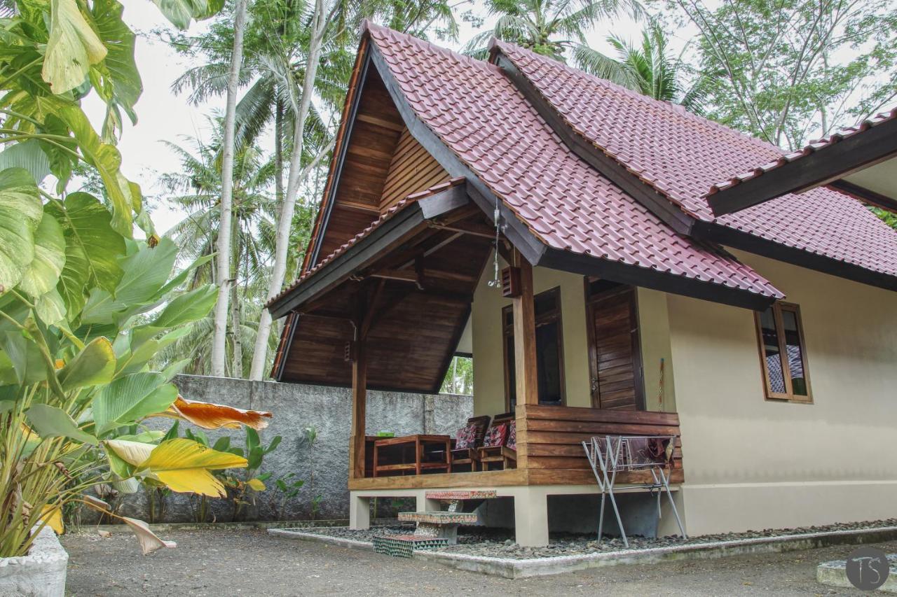 Sadati Home Stay Batukaras Exterior photo